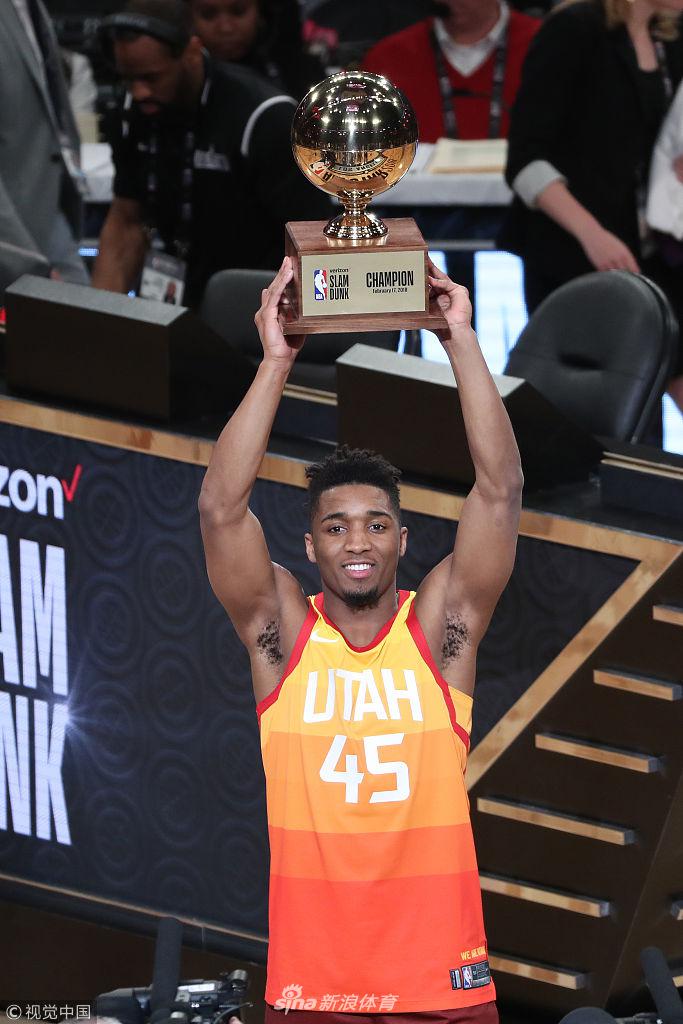 碾压！詹姆斯生涯对阵猛龙58胜18负，场均28+8+7（詹皇统治猛龙：生涯58胜18负，场均28分8板7助）