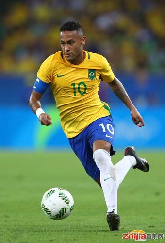 英超半场：吉马良斯角球破门，戈登点射，纽卡2-0伯恩利（英超半场战报：纽卡2-0领先伯恩利，吉马良斯角球建功，戈登点射命中）