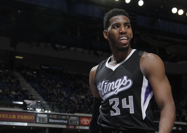 2025／26赛季英超：25分跟切尔西平起平坐！狼队1-4曼联（英超2025／26赛季：曼联4-1狼队，25分追平切尔西）