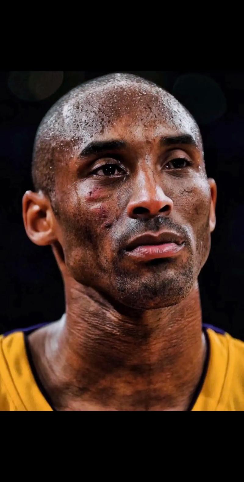 埃弗拉：希望英格兰球迷别再唱足球要回家了，感觉像是诅咒（埃弗拉建议英格兰球迷别唱“足球要回家”，称这像是一种诅咒）