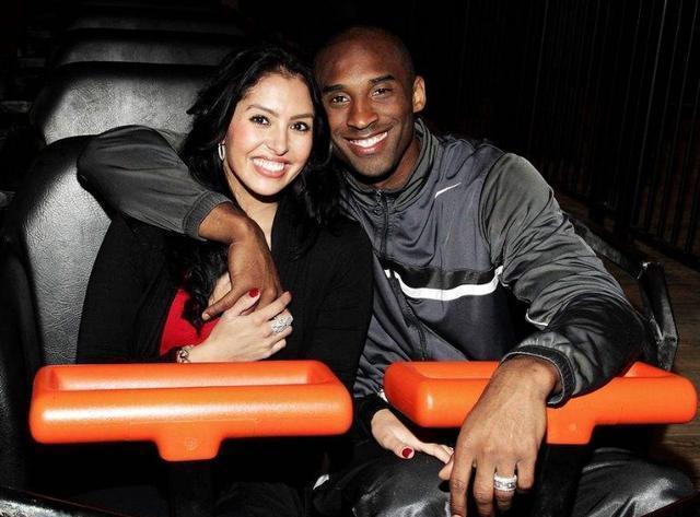 欧冠淘汰赛前瞻：巴萨客场挑战曼联,（欧冠淘汰赛前瞻：曼联主场迎战巴萨）